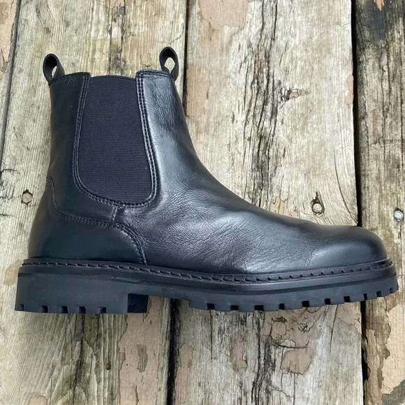 Women’s Zara Chunky Lug Black Leather Ankle Boots Size 5, Excellent Condition!! - Picture 4 of 14